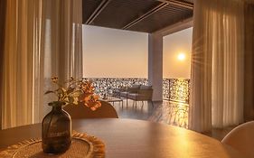 Glow Boutique Hotel & Suites